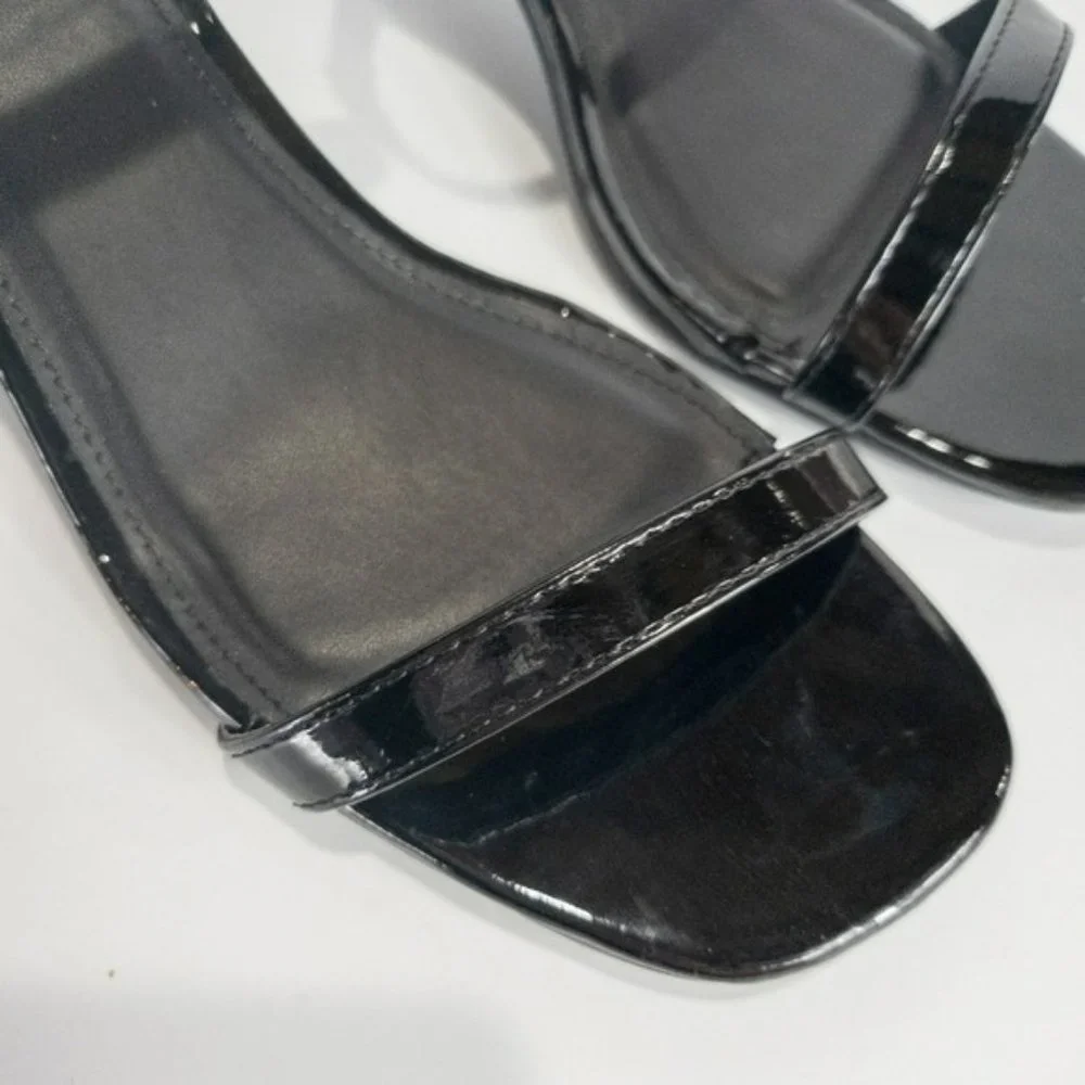 Olivia Miller Out on the Town Block Sandals -8 - Picture 4 of 5